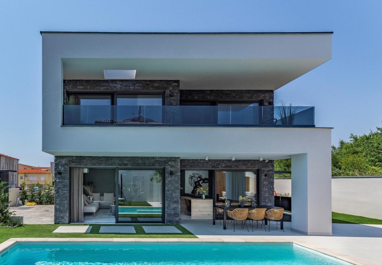 Superb Design Villa Медулин Экстерьер фото